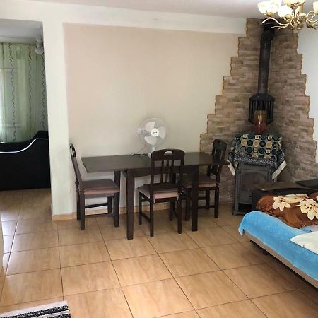 Apartments Dubrava 106 Добра вода Екстериор снимка