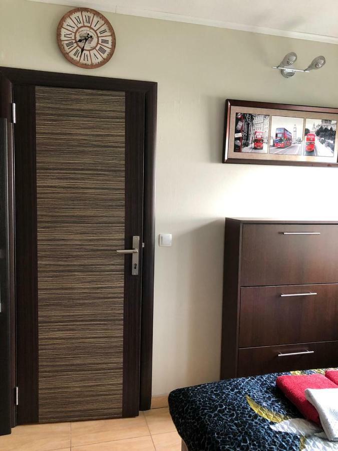 Apartments Dubrava 106 Добра вода Екстериор снимка