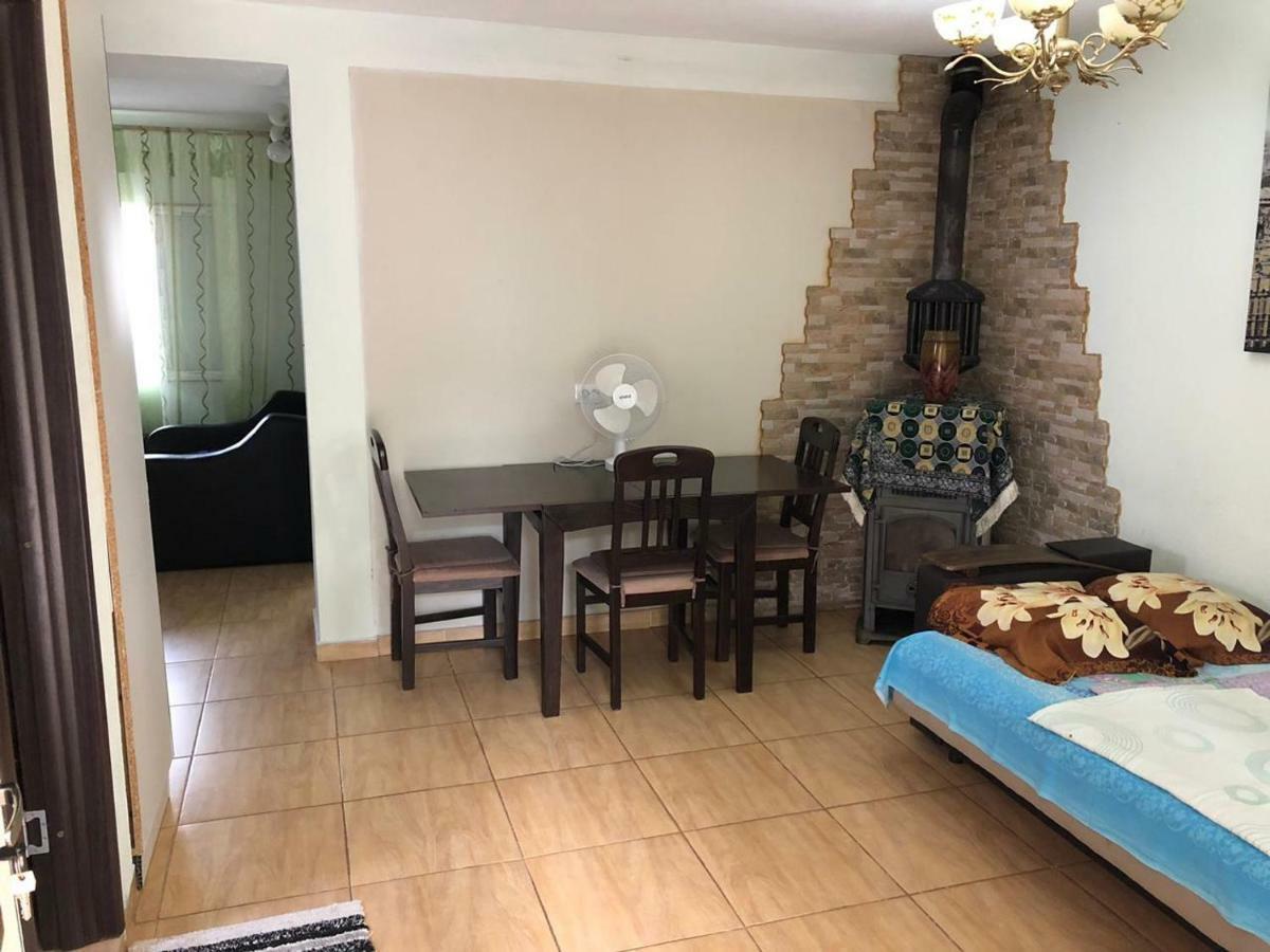 Apartments Dubrava 106 Добра вода Екстериор снимка